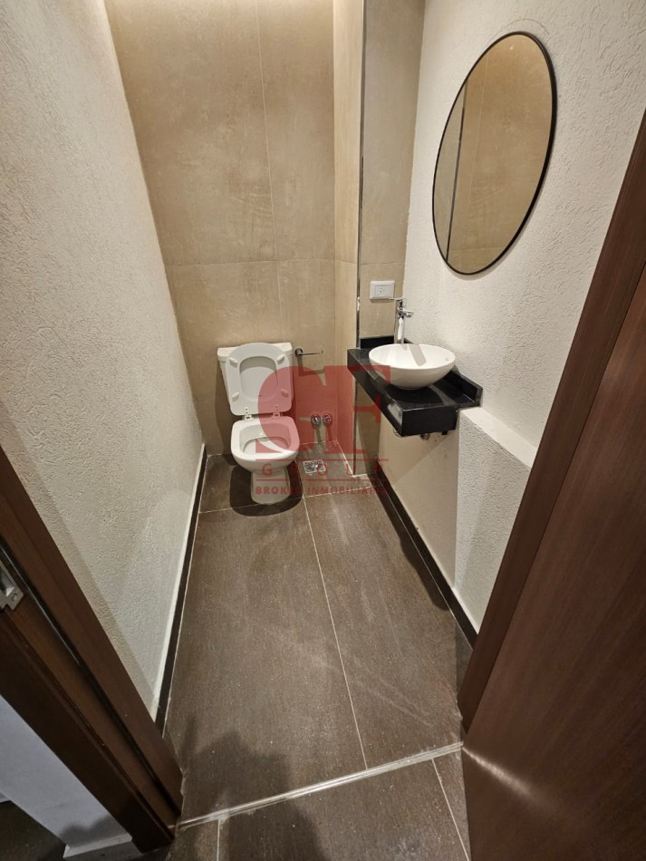 Hermoso 2 ambientes a estrenar con toilette de recepcion y dormitorio en suite con vestidor