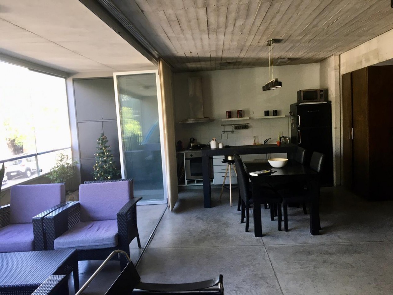 Semipiso - Hermoso Departamento con Balcon Aterrazado, con Parrilla en El Balcon