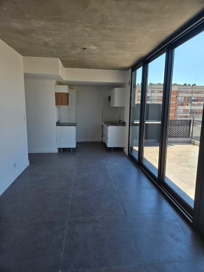 Piso 13 - Hermoso 2 ambientes super luminoso a estrenar