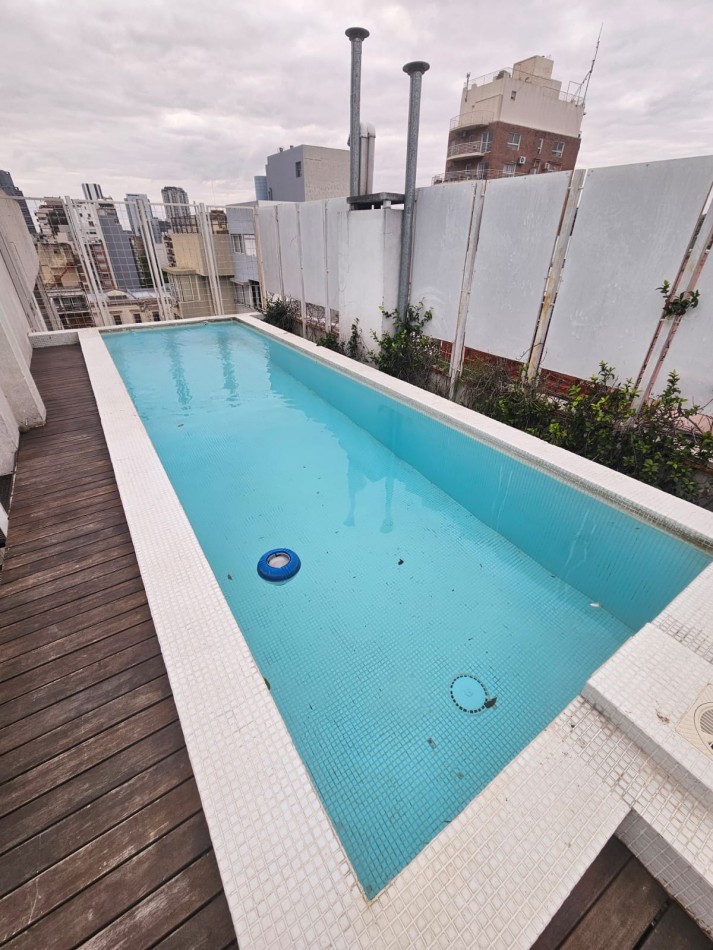 Excelente y amplio 3 ambientes con gran living y 2 banos completos mas cochera