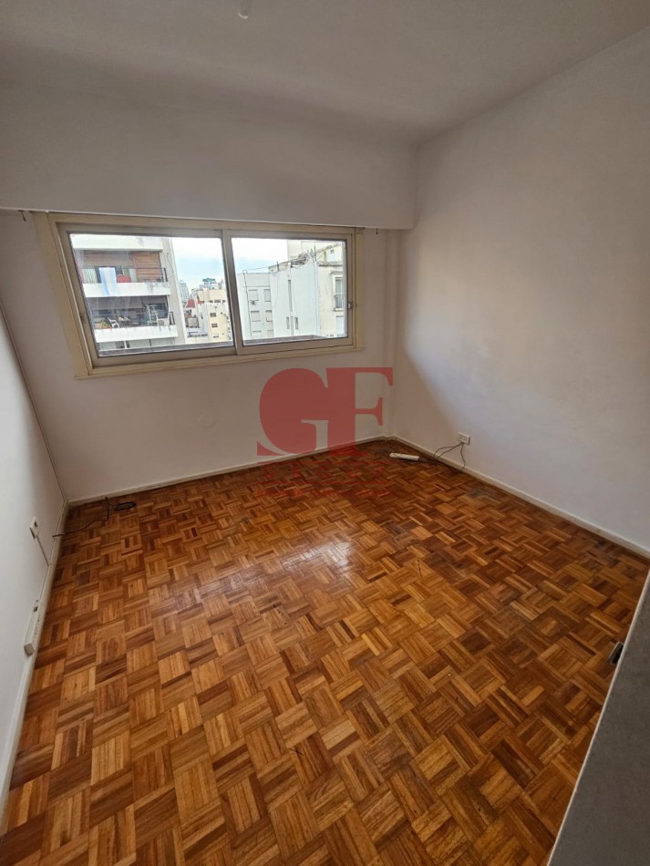 Semipiso super luminoso con terraza propia de 23 metros de terraza  propia