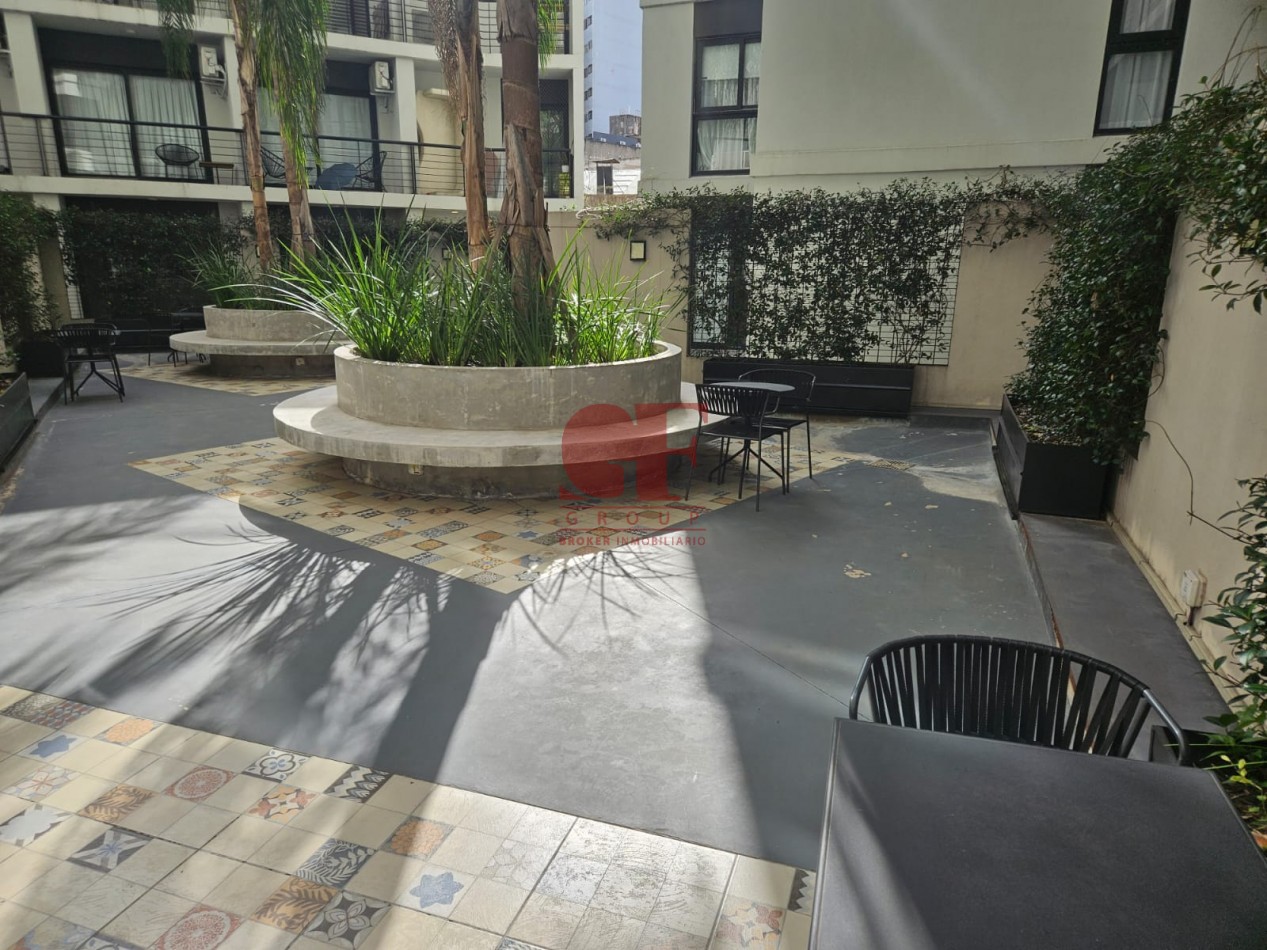 Hermoso 2 ambientes con cochera fija cubierta en edificio de CATEGORIA / La Palmera de Villa Crespo