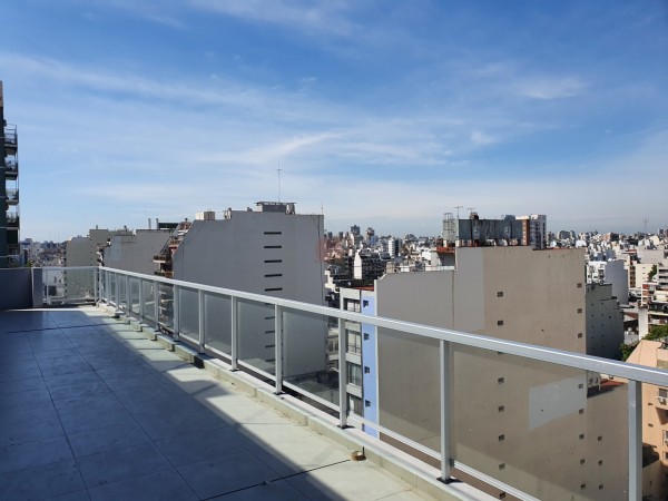 Piso alto A Estrenar Excelente 3 Dorm. C/depen. de Servicio - Piso Alto - Premium