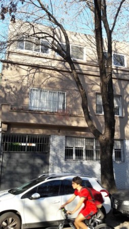 Hermosa Casa Cerca de Av Libertador y en Pleno Barrio River