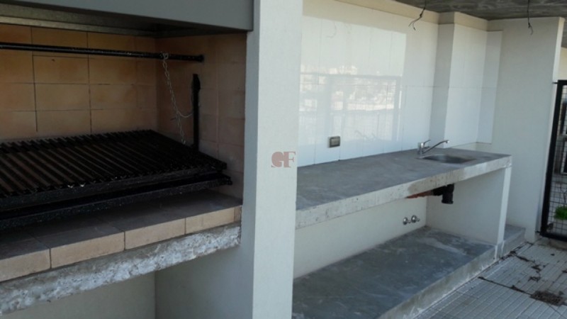 Ideal a Estrenar con Terraza y Parrilla Propia, Cochera Fija