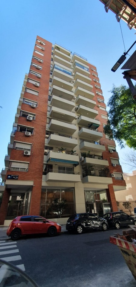 Semipiso  en Duplex con Terraza y Parrilla propia - Dos Dormitorios cochera y baulera