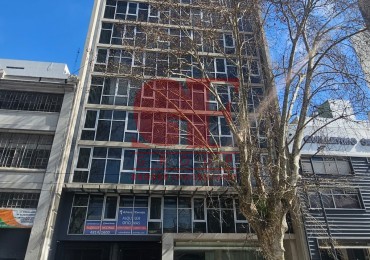 Oficinas a estrenar super luminosas con 3 cochera fija y cubierta